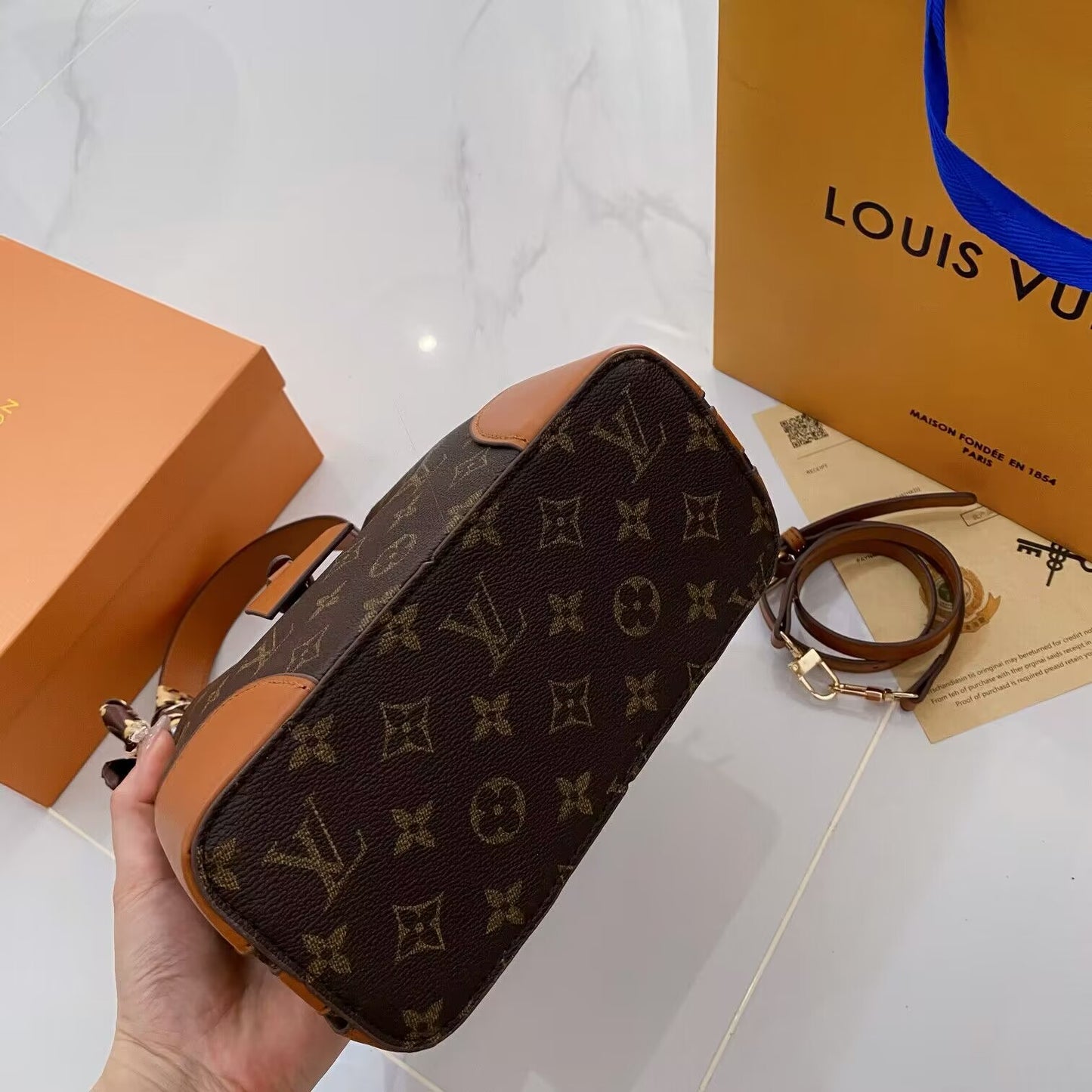 ***30 units only*** limited stock - Louis Vuitton side bag